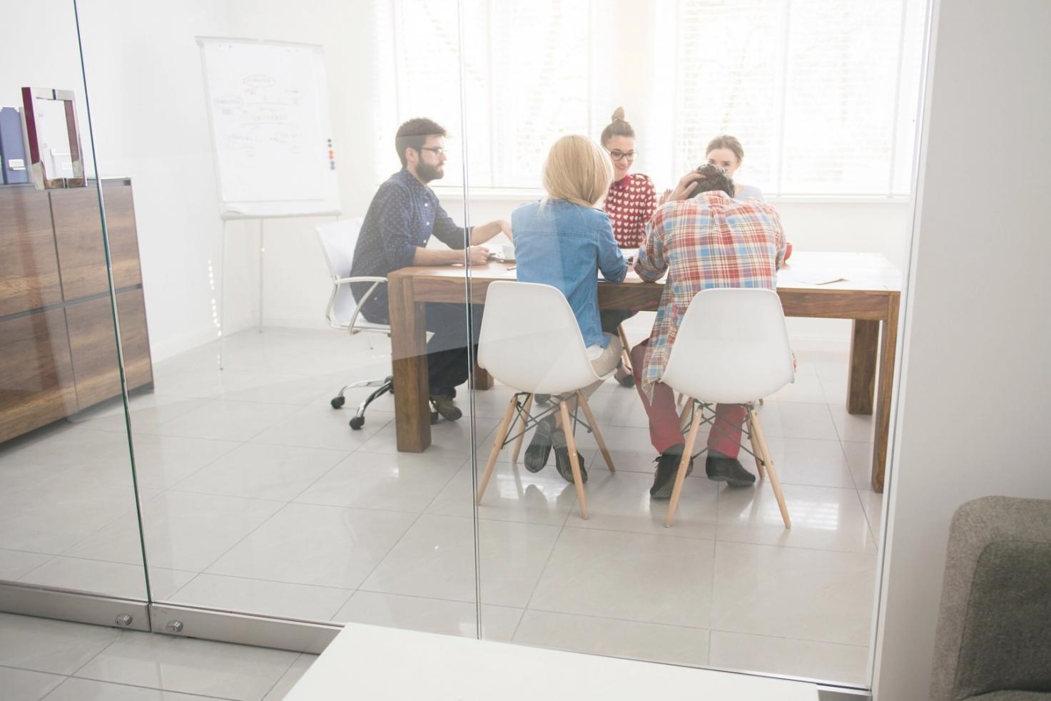 Intensive Marktanalyse und Bewertungsmodelle
